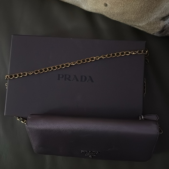 Price drop📣PRADA metallic purple wallet Saffiano leather rare BOX INCLUDED!💜 - Picture 11 of 12